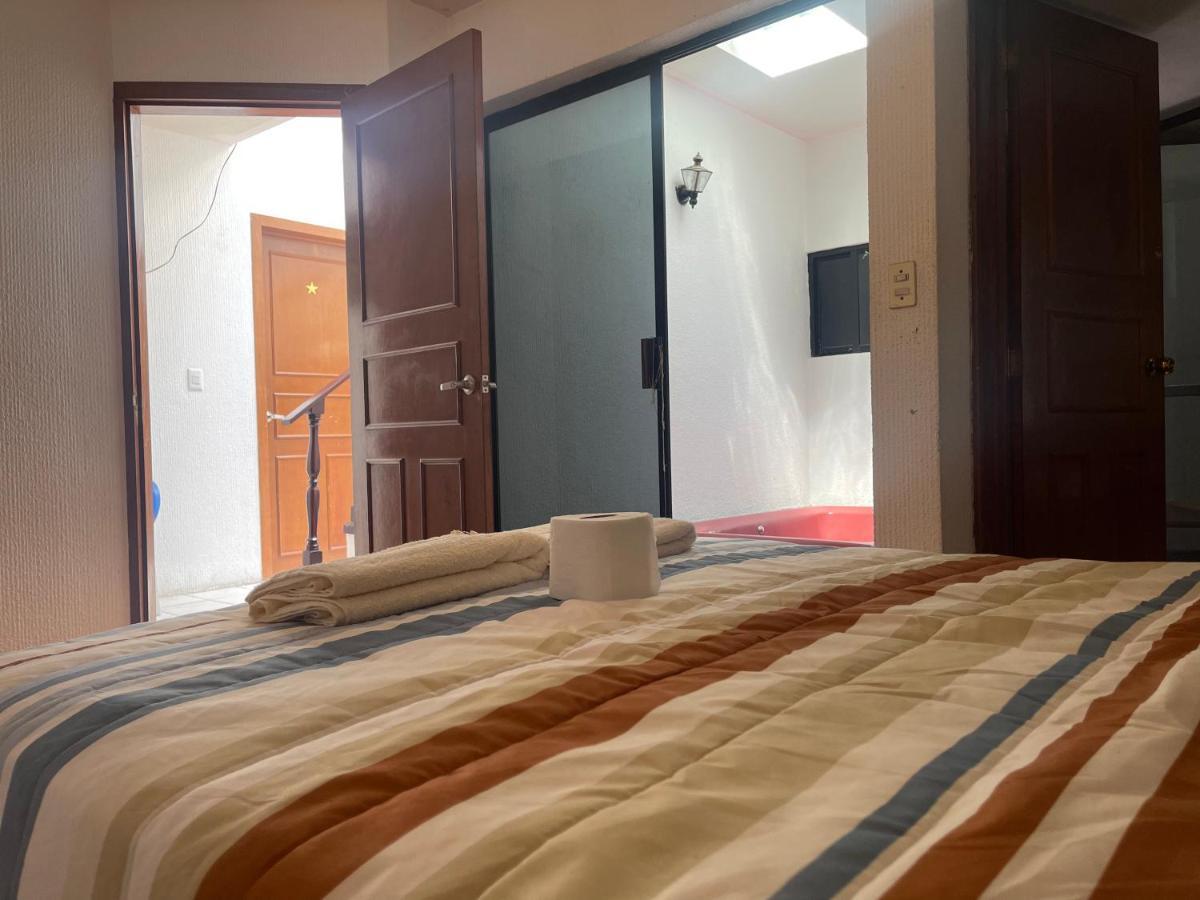 Comoda Habitacion A 10 Min Del Centro Historico De كويريتارو المظهر الخارجي الصورة